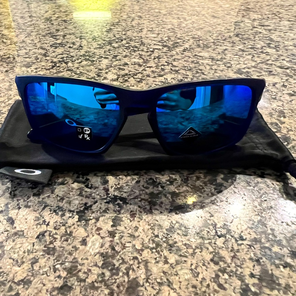 Oakley Sliver PRIZM Sunglasses